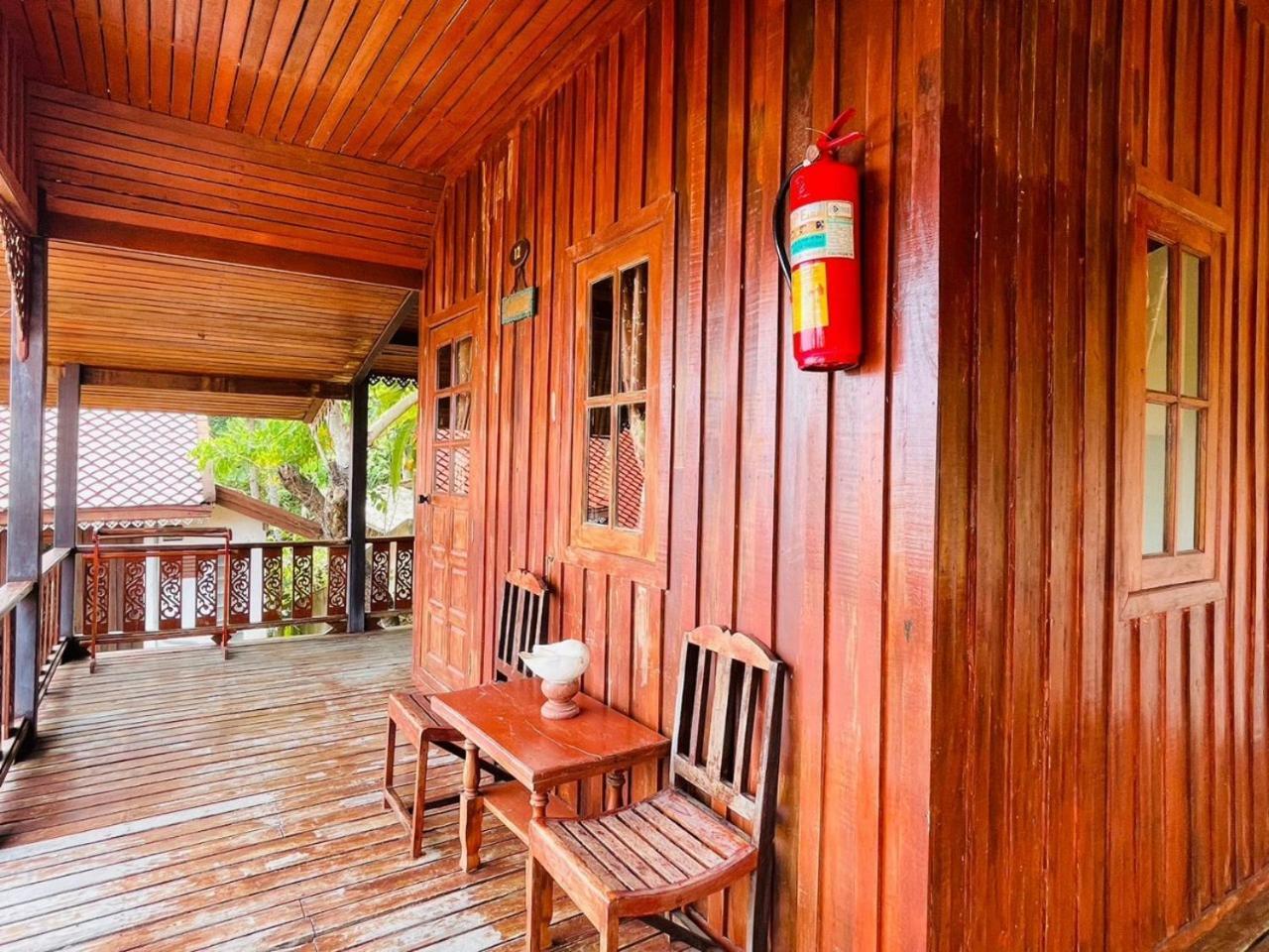 Grand Sea Beach Resort Haad Rin Extérieur photo